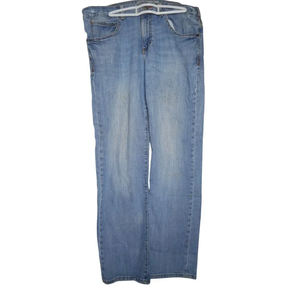 Lee Straight Leg Jeans Modern Series Size 36 x 32  Medium wash Pre-owned